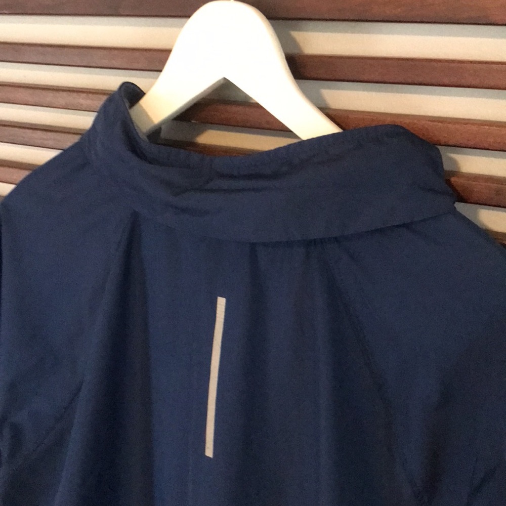 Avia Windbreaker/Athletic Jacket - image 8